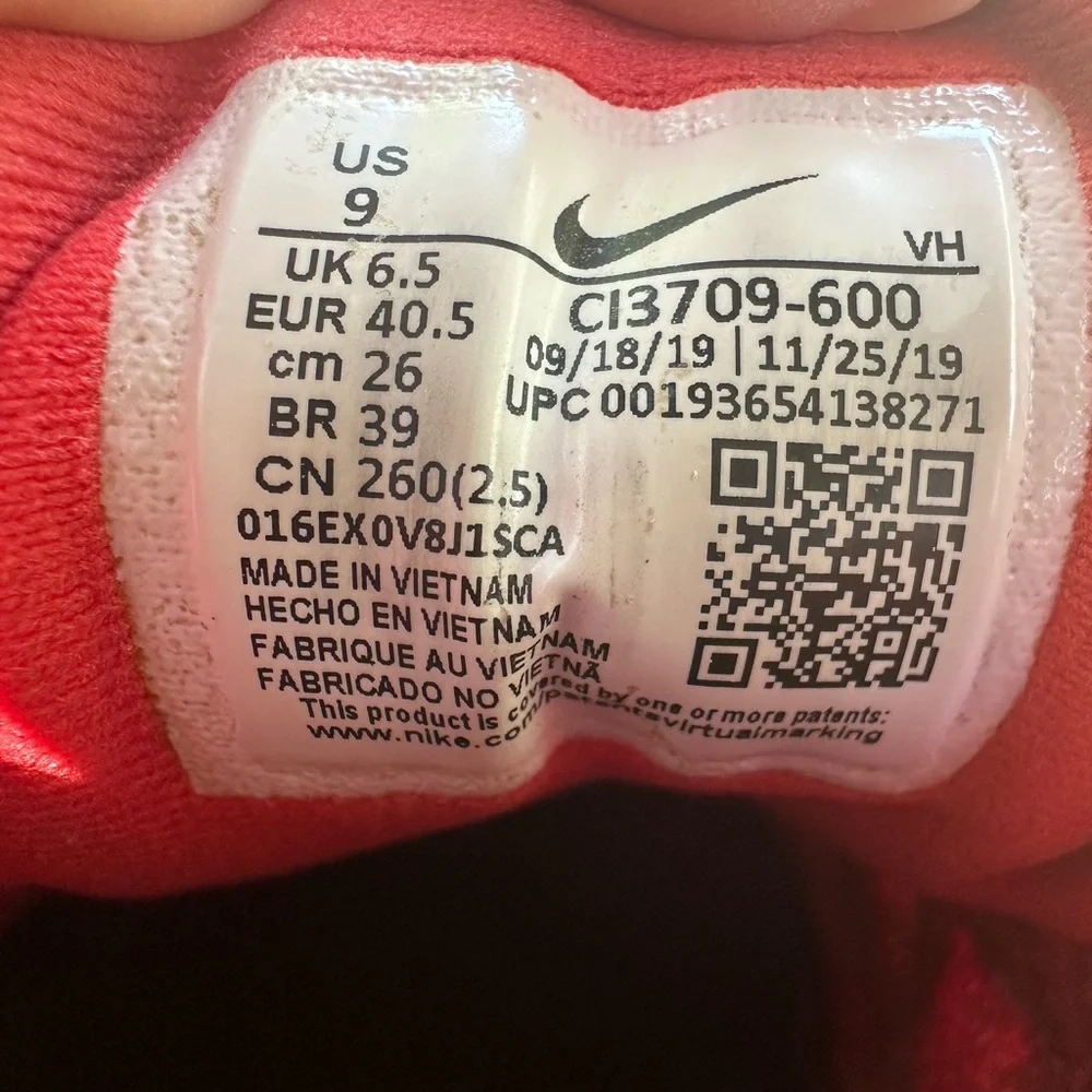 Nike Air Max 98 Red‎ and Pink Shoes